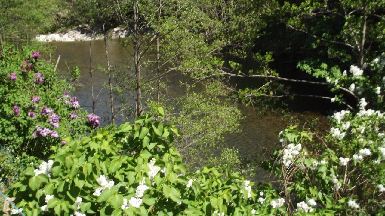 Accons Bord De Riviere 아파트 외부 사진